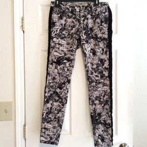 Princess Vera Wang diamond print stretch jeans Junior’s size 9 black white